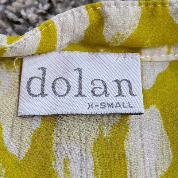 ✨3/$15 Dolan yellow & white sheer blouse XS - Picture 9 of 10